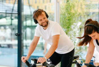 Bike-Fun organiseert sportief feest op The Queen&rsquo;s Club in Waregem!