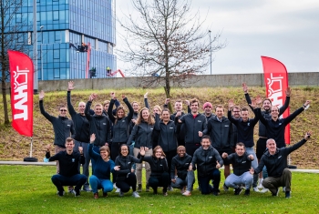TVH traint 20 collega's voor Olympische triatlon!