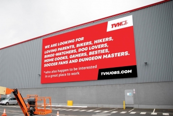 TVH ZOEKT VOETBALFANS, FIETSERS, GAMERS &hellip; IN OPVALLENDE EMPLOYER BRANDING CAMPAGNE